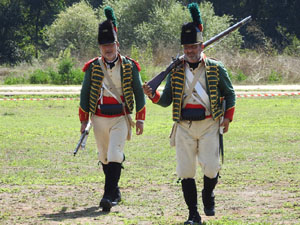 XIII Festa Reviu els Setges Napole&ograve;nics de Girona. Desfilada pels carrers de Girona