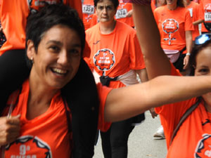 Cursa de la Dona 2022. Concentració i sortida del Parc de la Devesa, cursa pels carrers de Girona