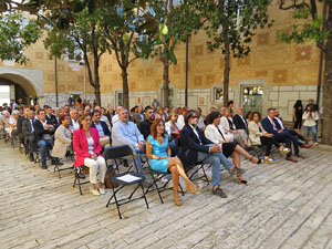 Diada Nacional 2022. Acte institucional al Pati de les Magn&ograve;lies, amb parlaments de Quim Ayats, Miquel Noguer i Laia Ca&ntilde;igueral