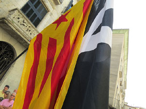 Diada Nacional 2022. Concentraci&oacute; a la pla&ccedil;a del Vi, lectura del manifest i cant de Els Segadors