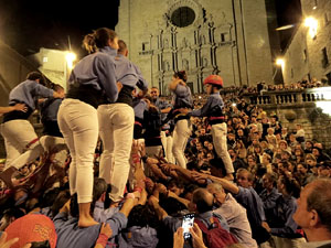 Fires de Sant Narcís 2022. Pilar a les escales de la Catedral