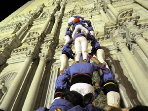 Fires de Sant Narcís 2022. Pilar a les escales de la Catedral