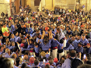Fires de Sant Narcís 2022. Pilar a les escales de la Catedral