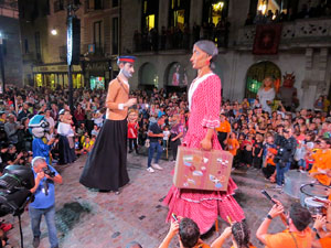 Fires de Sant Narc&iacute;s 2022. El preg&oacute;. Ballades a la pla&ccedil;a del Vi