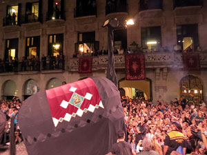 Fires de Sant Narc&iacute;s 2022. El preg&oacute;. Ballades a la pla&ccedil;a del Vi