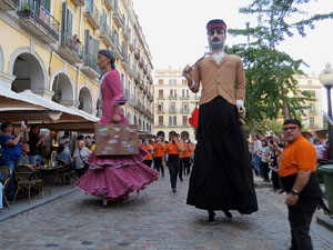 Fires de Sant Narc&iacute;s 2022. El preg&oacute;. Cercaviles de gegants i capgrossos