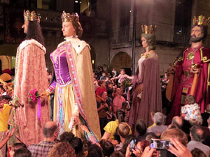 Fires de Sant Narc&iacute;s 2022. Ball de l'&Agrave;liga, capgrossos i gegants