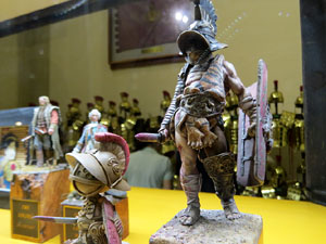 Fires de Sant Narc&iacute;s 2022. Exposici&oacute; Soldat de Plom a l'esgl&eacute;sia de Sant Lluc