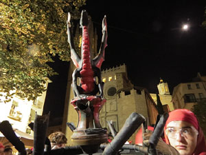 Fires de Sant Narc&iacute;s 2022. Correfoc amb els Trons de l'Onyar