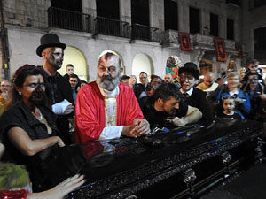 Fires de Sant Narc&iacute;s 2022. Zombie Walk de Girona