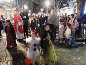 Fires de Sant Narc&iacute;s 2022. Zombie Walk de Girona