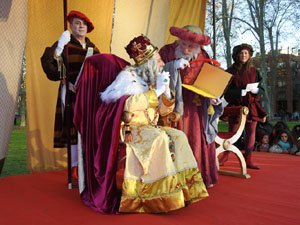 Reis 2023. El campament reial al camp de Mart al parc de la Devesa