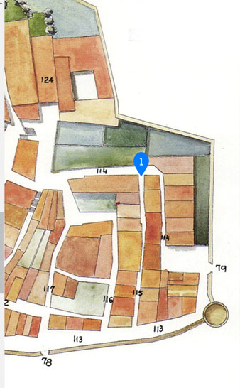 Detall del Cap de l'Areny l'any 1535. S'hi indica el carrer dels Banyoles (1). El número 79 indica el portal del Carme. S'obria sobre el camí de Sant Feliu de Guíxols i rebia el nom per l'existència, més al sud, del convent dels carmelites