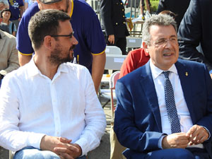 Diada Nacional 2023. Acte institucional a la pla&ccedil;a Catalunya, amb parlaments de Lluc Salellas, Miquel Noguer i Laia Ca&ntilde;igueral