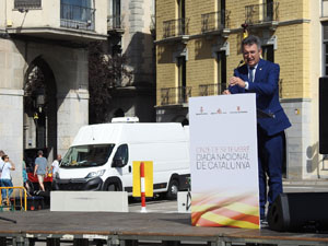 Diada Nacional 2023. Acte institucional a la pla&ccedil;a Catalunya, amb parlaments de Lluc Salellas, Miquel Noguer i Laia Ca&ntilde;igueral