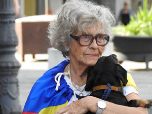 Diada Nacional 2023. Homenatge floral a Carles Rahola a la Rambla de la Llibertat