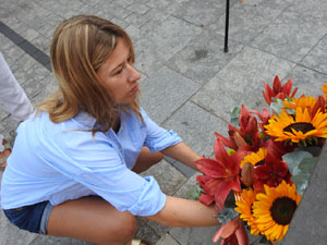 Diada Nacional 2023. Homenatge floral a Carles Rahola a la Rambla de la Llibertat