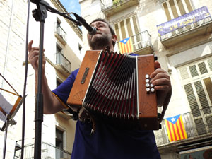 Diada Nacional 2023. Concentraci&oacute; a la pla&ccedil;a del Vi