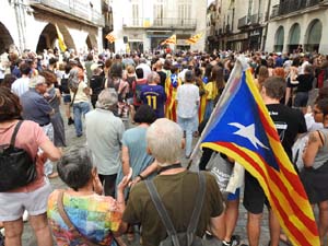 Diada Nacional 2023. Concentraci&oacute; a la pla&ccedil;a del Vi