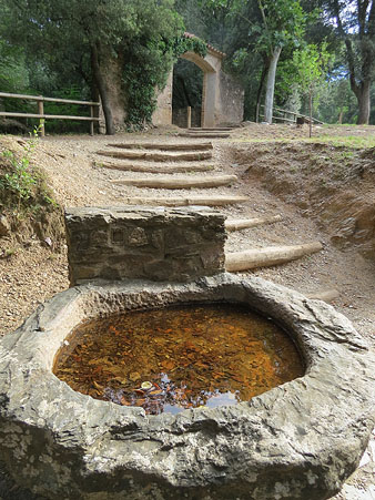 Vista de la font del Ferro