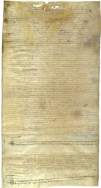 Venda atorgada per Isabel de Ribes i de Malar&ccedil; a favor d�Antoni Lled&oacute;, sabater de Girona, d�una casa que tenien en lliure i franc alou al Mercadal de Girona davant del mol&iacute; de Baix. A orient, afronta amb una altra casa dels venedors, a migdia, amb el carrer, a occident, amb l�honor dels hereus de Mag&iacute; Sol&agrave;, difunt giponer de Girona, anomenat l�hostal del Perill, i a cer&ccedil;, amb la casa dels venedors. 1634