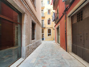 La pla&ccedil;a dels Bell-lloc
