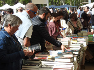 Sant Jordi 2023. Diada de Sant Jordi 2023 a Girona