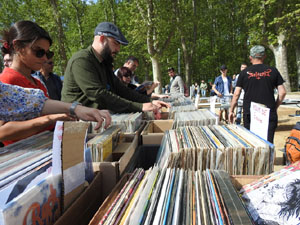 Sant Jordi 2023. Diada de Sant Jordi 2023 a Girona