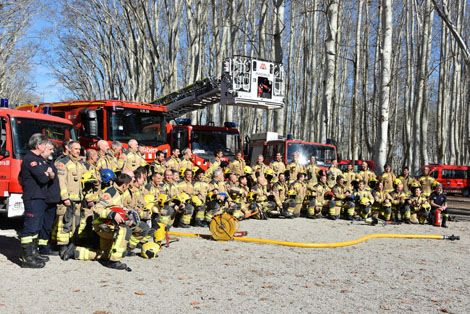 Foto oficial commemorativa