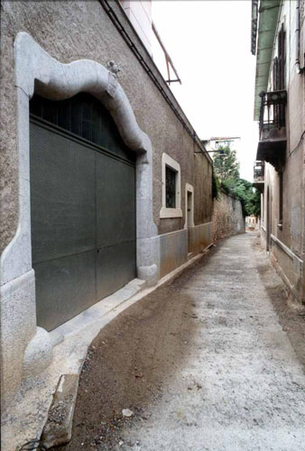 Obres al carrer del Portal Nou. 2002