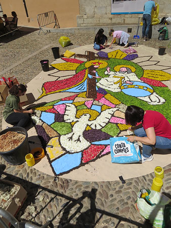 Confecci&oacute; d'una de les catifes