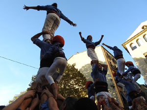 Fires de Sant Narc&iacute;s 2023. Els Castells de Vig&iacute;lia amb els Marrecs de Salt, Colla Castellera de Madrid  i la Colla Castellera Esperxats de l'Estany