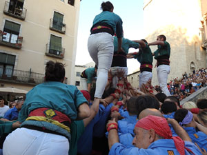 Fires de Sant Narc&iacute;s 2023. Els Castells de Vig&iacute;lia amb els Marrecs de Salt, Colla Castellera de Madrid  i la Colla Castellera Esperxats de l'Estany