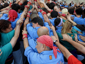 Fires de Sant Narc&iacute;s 2023. Els Castells de Vig&iacute;lia amb els Marrecs de Salt, Colla Castellera de Madrid  i la Colla Castellera Esperxats de l'Estany