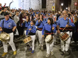 Fires de Sant Narc&iacute;s 2023. Pilar a les escales de la Catedral
