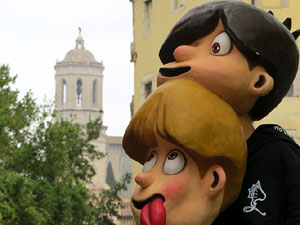 Fires de Sant Narcís 2024. Cercavila de gegantons amb la Girona Marxing Band