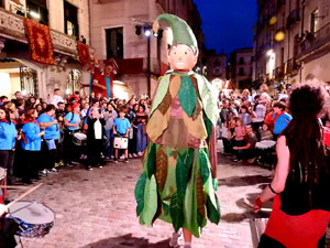Ballades a la pla&ccedil;a del Vi