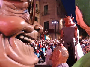 Ballades a la pla&ccedil;a del Vi