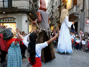 El preg&oacute;. Cercaviles de gegants i capgrossos