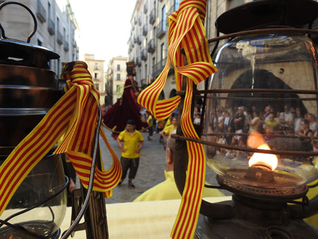 Balls a la plaça del Vi