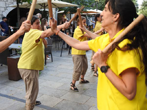 Cercavila de la Flama del Canigó 2024 fins la plaça del Vi