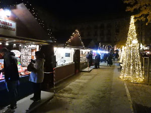 Nadal 2023. Firanadal a la pla&ccedil;a de la Independ&egrave;ncia