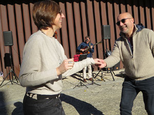 Nadal 2023. Girona Christmas Swing. Actuaci&oacute; de The Explosive Swing Trio