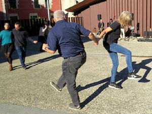 Nadal 2023. Girona Christmas Swing. Actuaci&oacute; de The Explosive Swing Trio