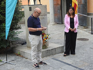 Diada Nacional 2025. Homenatge floral a Carles Rahola a la Rambla de la Llibertat