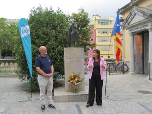 Diada Nacional 2025. Homenatge floral a Carles Rahola a la Rambla de la Llibertat
