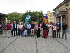 Diada Nacional 2025. Homenatge floral a Carles Rahola a la Rambla de la Llibertat