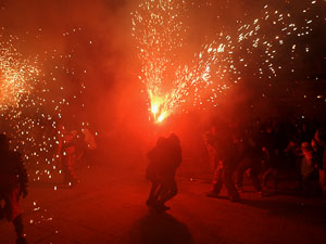 Fires de Sant Narcís 2024. Correfoc amb els Trons de l'Onyar