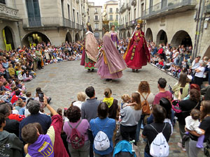 Toc de Rams. Cerimònia del canvi de rams de les gegantes