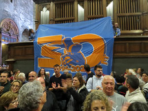 Fires de Sant Narc&iacute;s 2025. Pilar a les escales de la Catedral